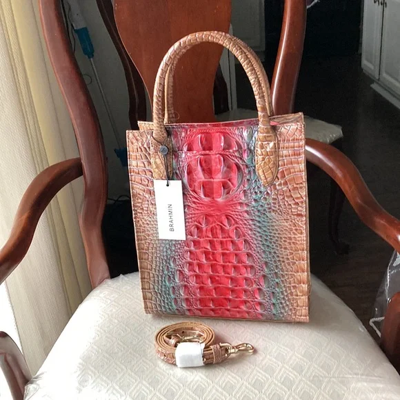 Brahmin Moira - Picture 3 of 4